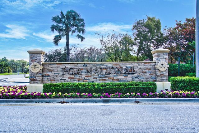 1143 Duncan Circle Unit 101, Palm Beach Gardens, FL 33418