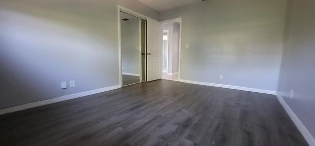 5240 NE 14th Way, Fort Lauderdale, FL 33334