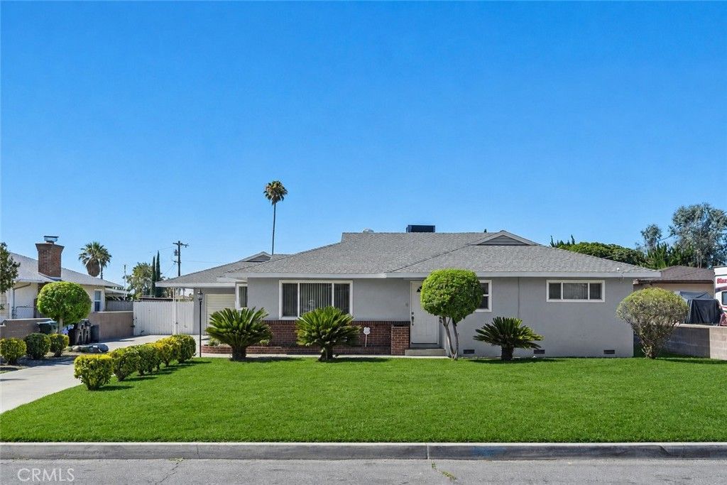 Image 1 of property listing at 417 E Cornell, Rialto, CA 92376