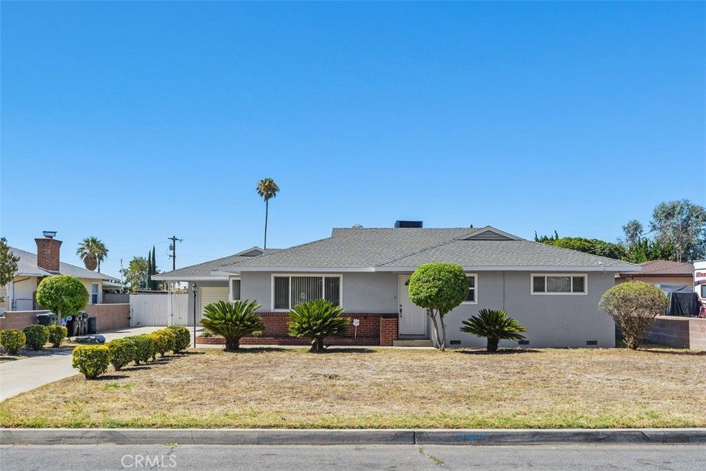 Image 2 of property listing at 417 E Cornell, Rialto, CA 92376