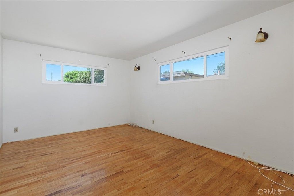 Image 24 of property listing at 417 E Cornell, Rialto, CA 92376