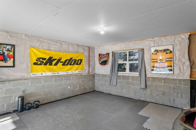 905 Bellaire Boulevard NW, Isanti, MN 55040