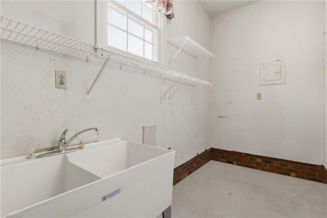 3769 Burch Bridge Road, Burlington, NC 27217
