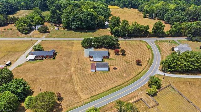 3769 Burch Bridge Road, Burlington, NC 27217