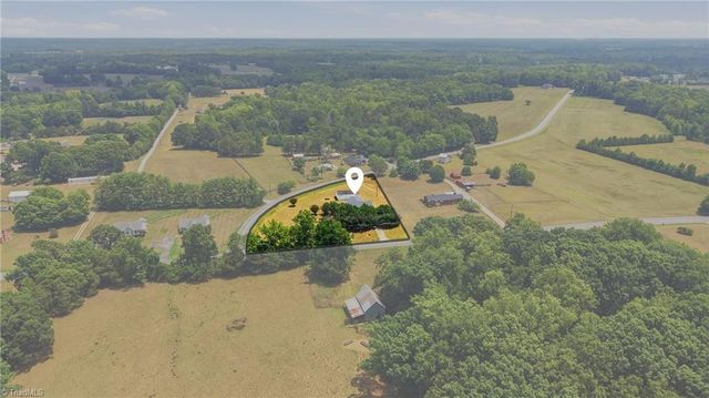 3769 Burch Bridge Road, Burlington, NC 27217