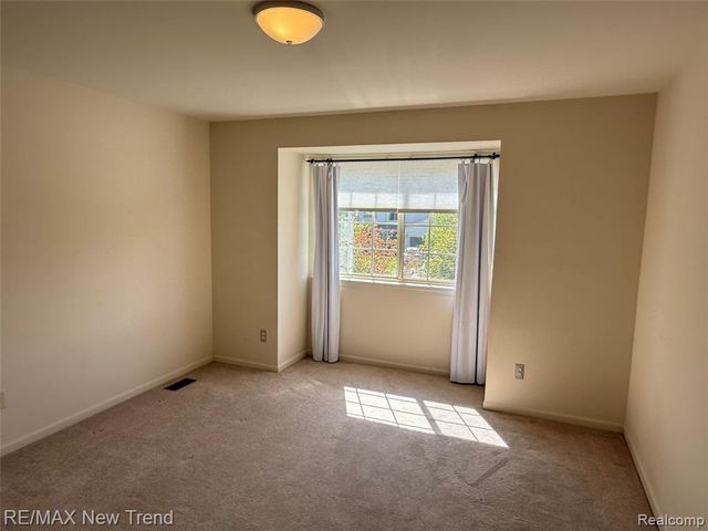 2899 Mystic Drive, Ann Arbor, MI 48103