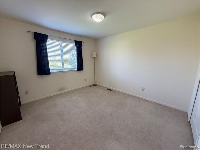 2899 Mystic Drive, Ann Arbor, MI 48103