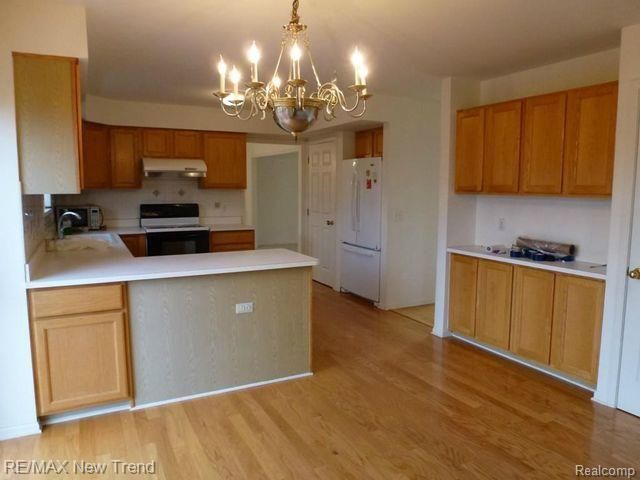 2899 Mystic Drive, Ann Arbor, MI 48103