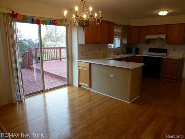 2899 Mystic Drive, Ann Arbor, MI 48103