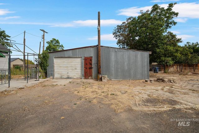 515 Stevens Ave, Filer, ID 83328