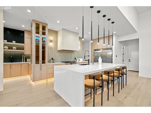 8702 Ne 182ND Pl, Vancouver, WA 98682