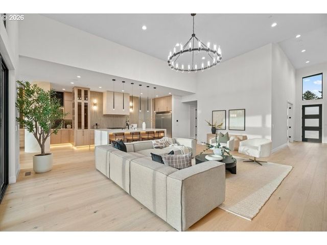 8702 Ne 182ND Pl, Vancouver, WA 98682