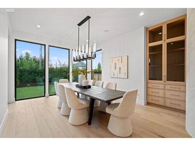 8702 Ne 182ND Pl, Vancouver, WA 98682