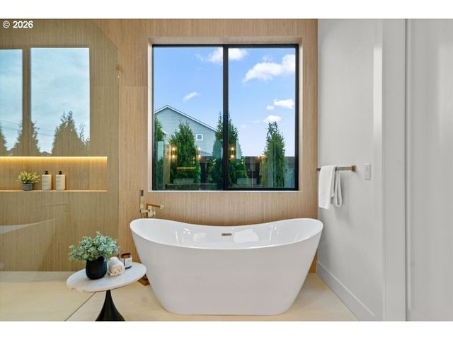 8702 Ne 182ND Pl, Vancouver, WA 98682