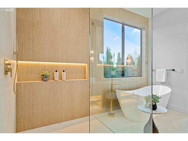 8702 Ne 182ND Pl, Vancouver, WA 98682