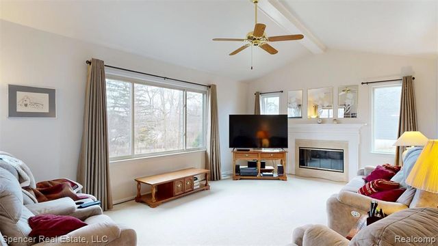 6350 Waldon Woods Drive, Clarkston, MI 48346