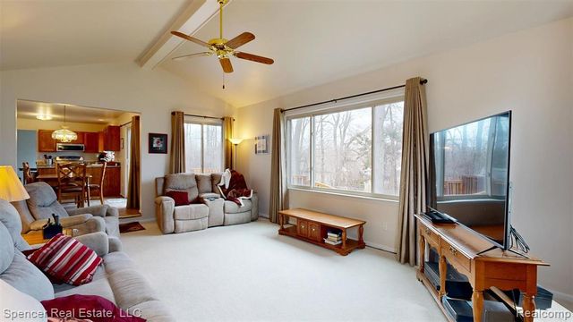 6350 Waldon Woods Drive, Clarkston, MI 48346