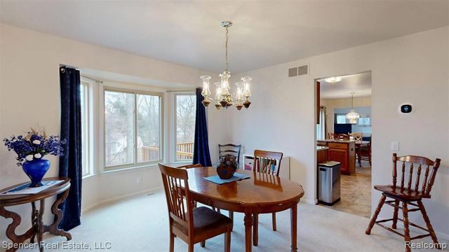 6350 Waldon Woods Drive, Clarkston, MI 48346