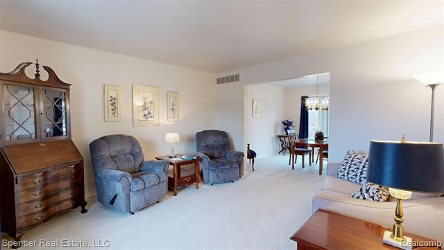 6350 Waldon Woods Drive, Clarkston, MI 48346