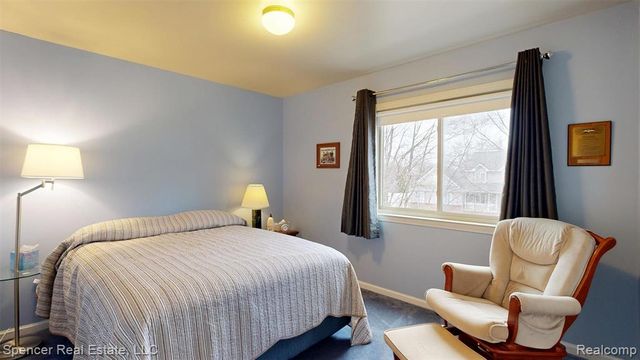 6350 Waldon Woods Drive, Clarkston, MI 48346