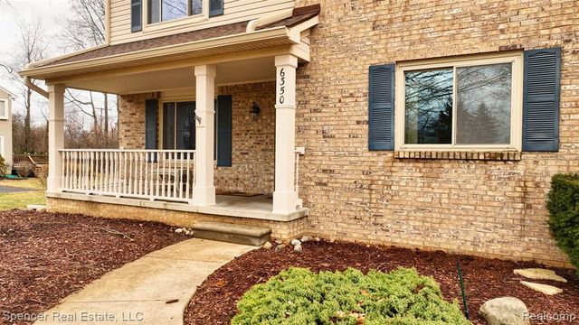 6350 Waldon Woods Drive, Clarkston, MI 48346