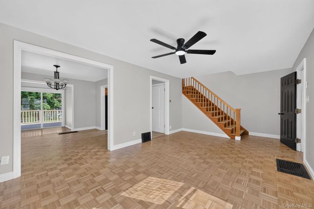 196 Cottage Street, Middletown, NY 10940