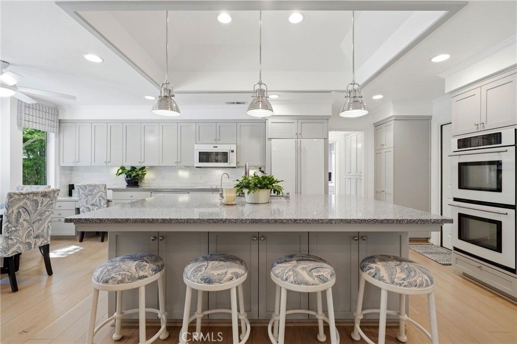 Image 19 of property listing at 2134 Cottonwood Circle, Visalia, CA 93277