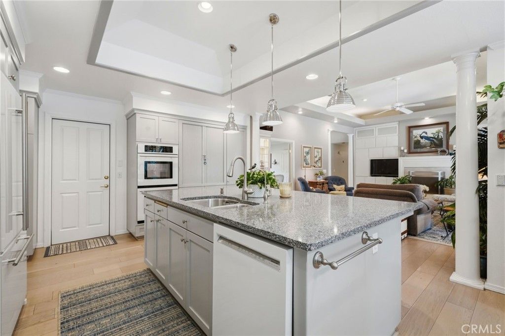 Image 22 of property listing at 2134 Cottonwood Circle, Visalia, CA 93277