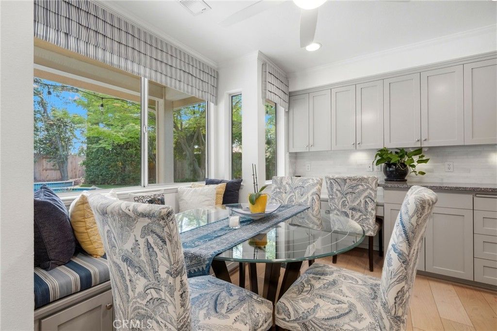 Image 26 of property listing at 2134 Cottonwood Circle, Visalia, CA 93277