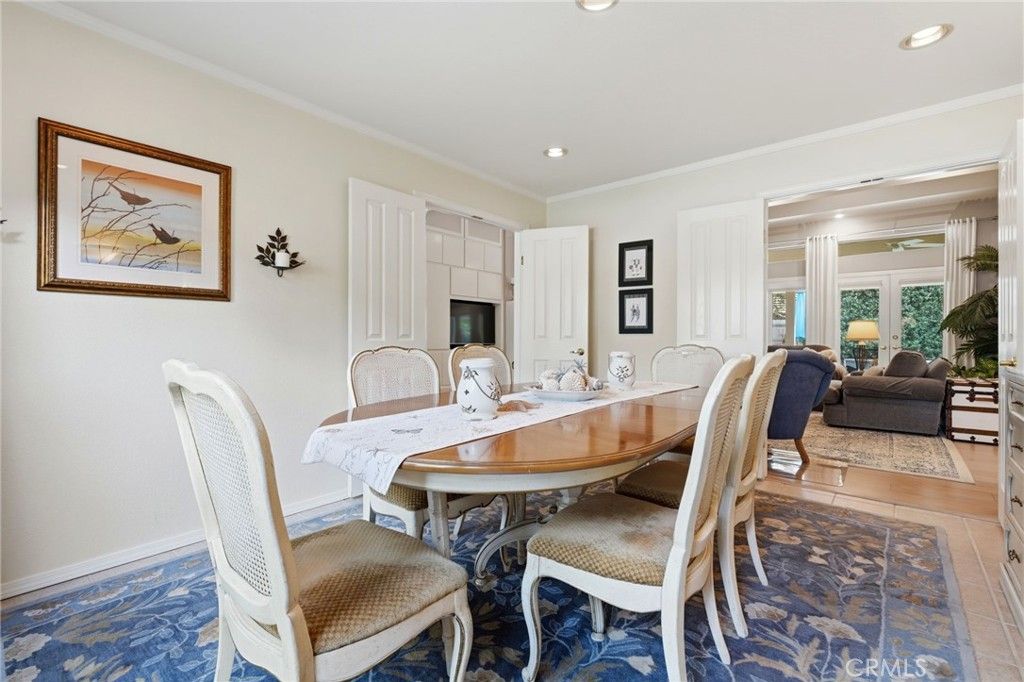 Image 30 of property listing at 2134 Cottonwood Circle, Visalia, CA 93277