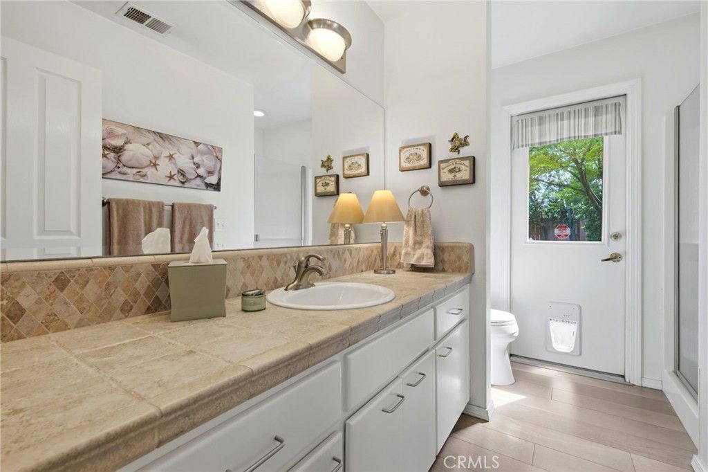 Image 31 of property listing at 2134 Cottonwood Circle, Visalia, CA 93277