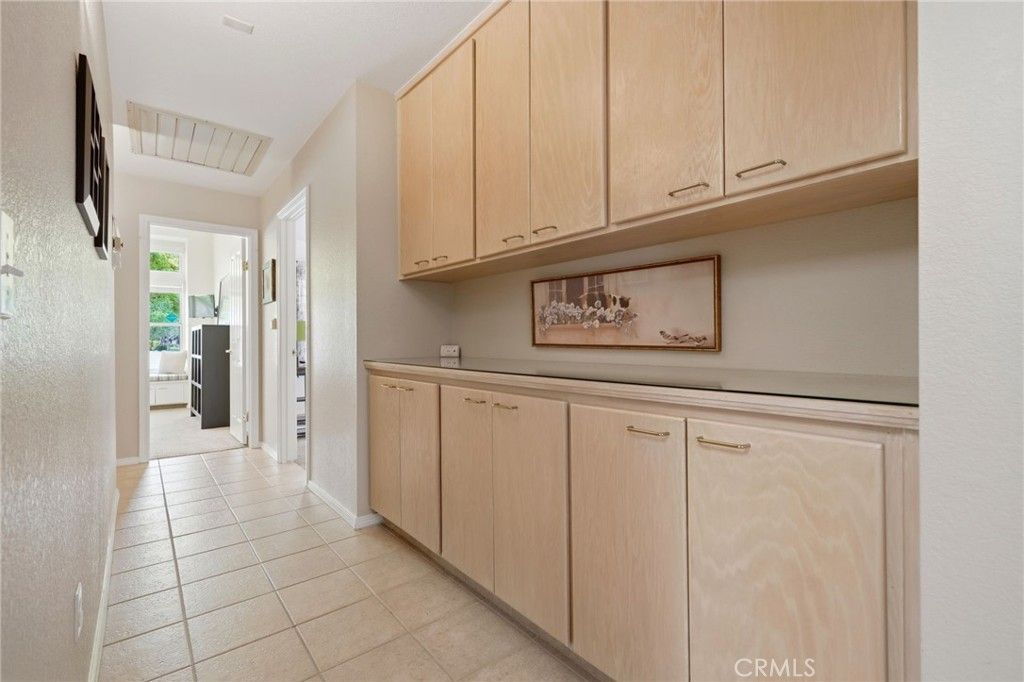 Image 40 of property listing at 2134 Cottonwood Circle, Visalia, CA 93277