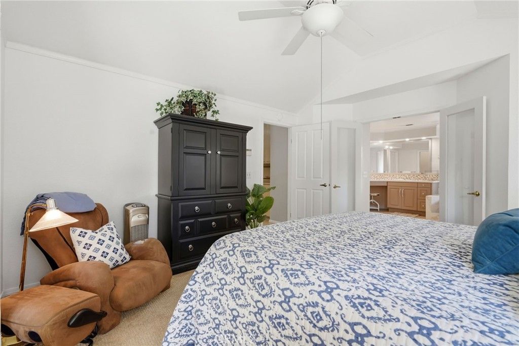 Image 44 of property listing at 2134 Cottonwood Circle, Visalia, CA 93277