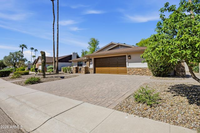 8218 E Lippizan Trail, Scottsdale, AZ 85258