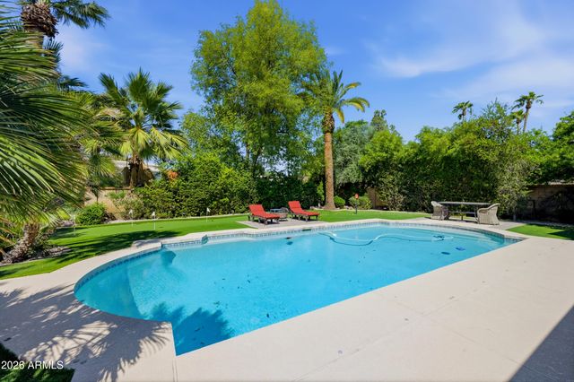 8218 E Lippizan Trail, Scottsdale, AZ 85258