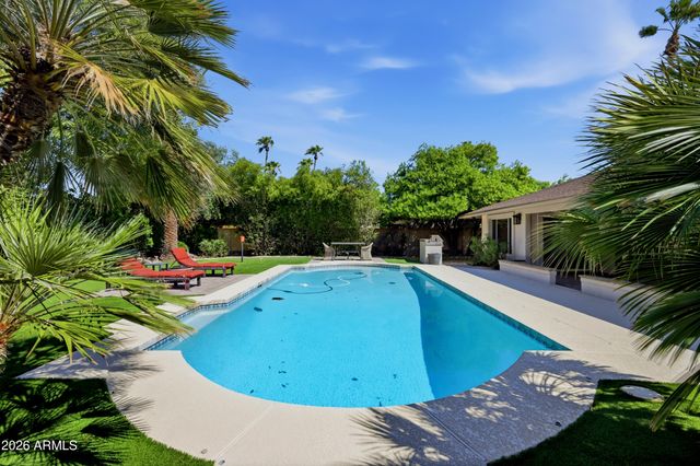 8218 E Lippizan Trail, Scottsdale, AZ 85258