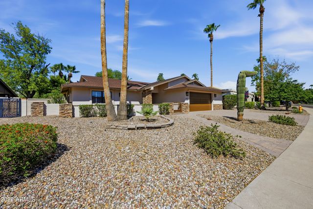 8218 E Lippizan Trail, Scottsdale, AZ 85258