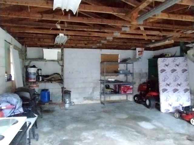 129 Townsend DR, Bassett, VA 24055