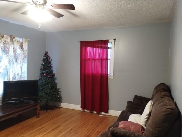 129 Townsend DR, Bassett, VA 24055