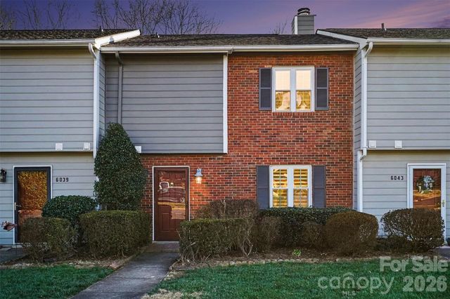 6041 Heath Valley Road, Charlotte, NC 28210