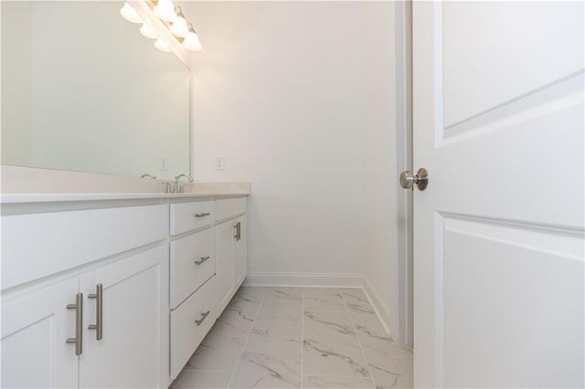 4912 Molder Avenue 66, Buford, GA 30518