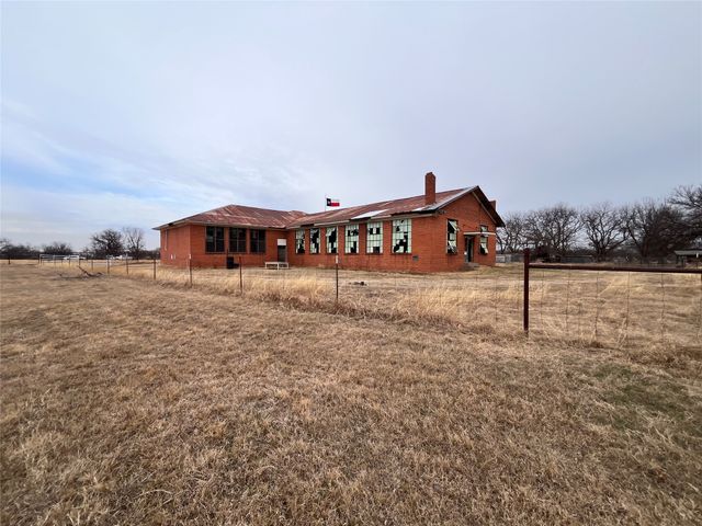 3673 FM 103, Nocona, TX 76255