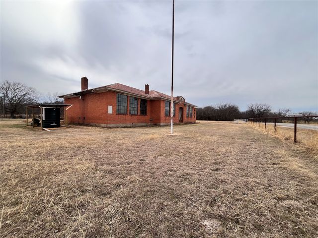 3673 FM 103, Nocona, TX 76255