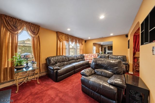142 Knapp Ave, Clifton City, NJ 07011