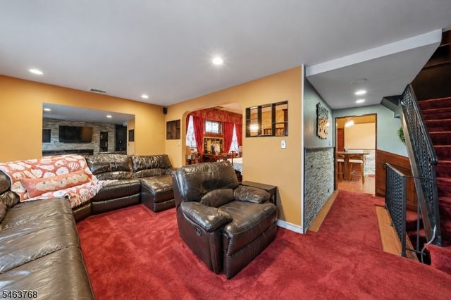 142 Knapp Ave, Clifton City, NJ 07011