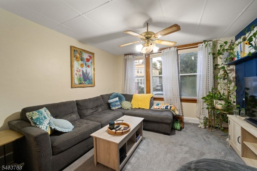 142 Knapp Ave, Clifton City, NJ 07011 — photo 4