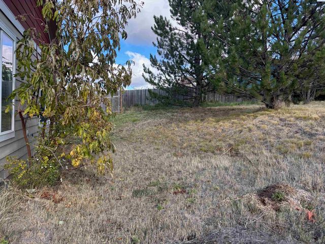 606 Harvest Loop, Palouse, WA 99161