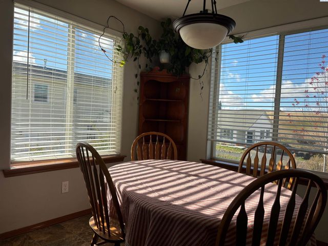 606 Harvest Loop, Palouse, WA 99161