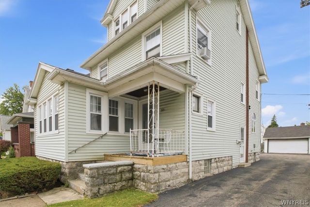 50 Saranac Avenue, Buffalo, NY 14216