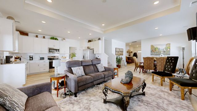 105 Model Ct, Columbia, TN 38401